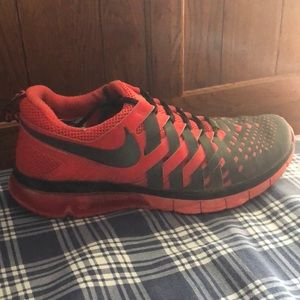 Nike Finger-trap Training shoes size 12
